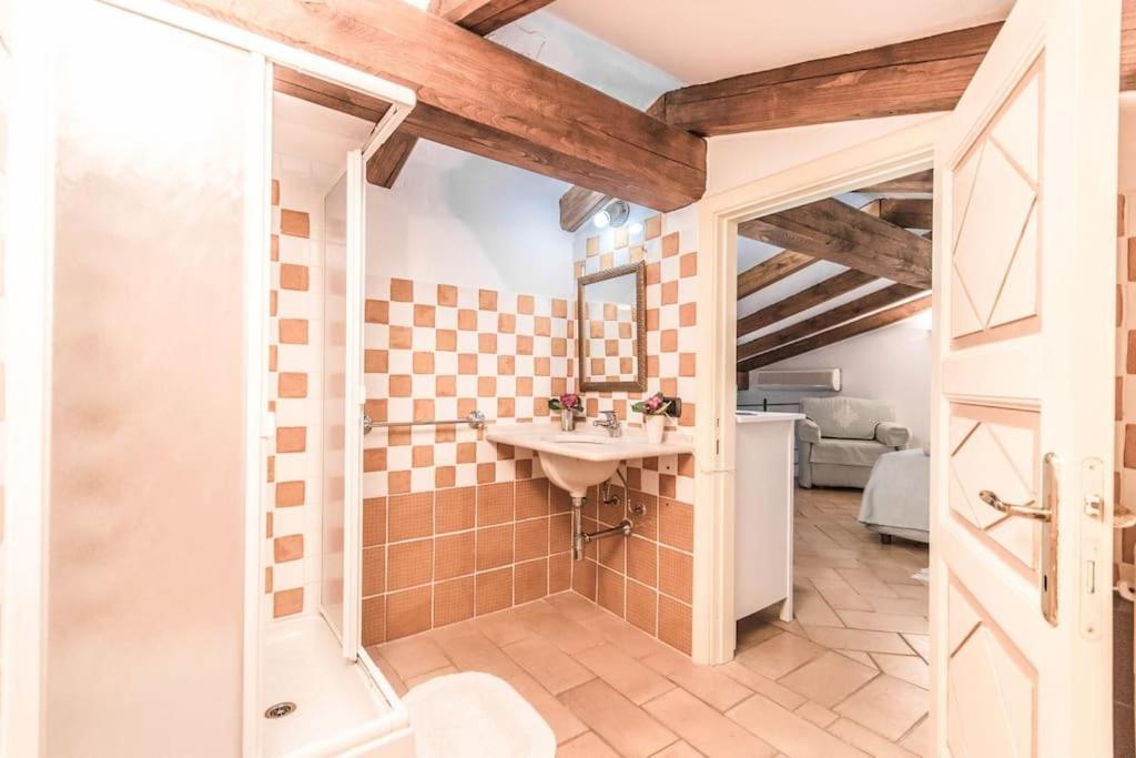 Sardinia Home Palau Exterior photo